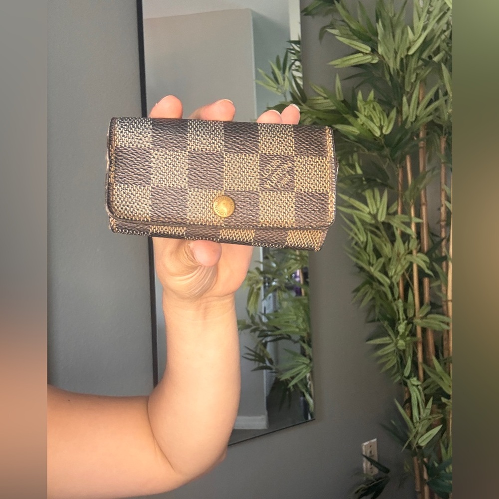 Louis Vuitton Damier Ebene Key Case